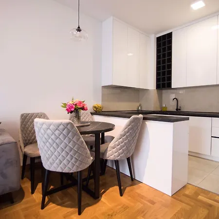 Anis Apartment *